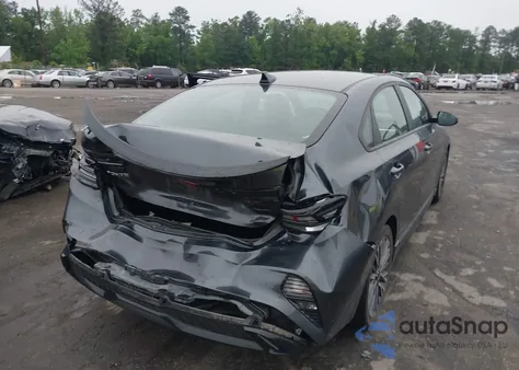 2023 Kia Forte Gt-Line z USA, uszkodzony, nr VIN 3KPF54AD9PE532899